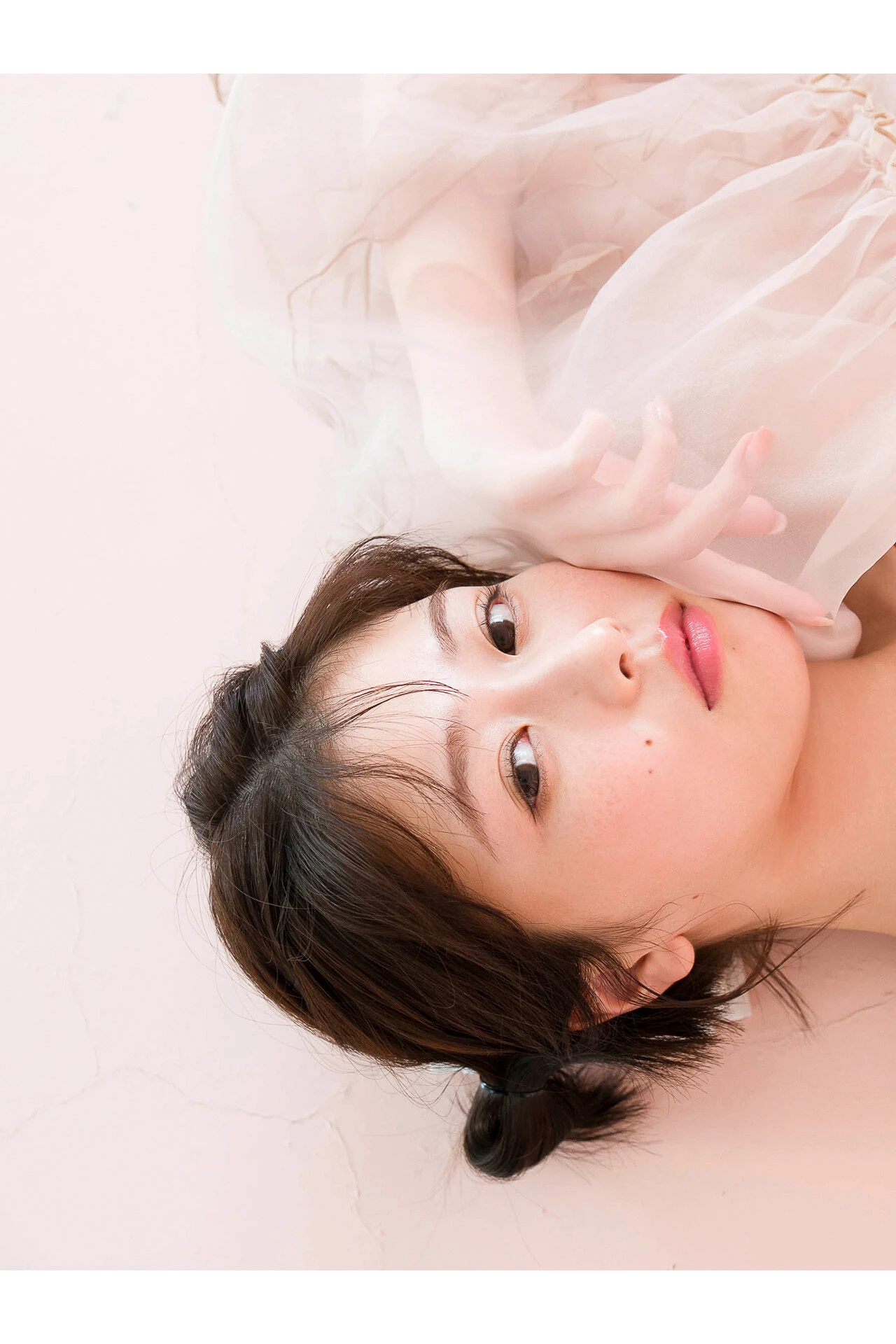 Yuzuha Saeki 冴木柚葉, FLASHデジタル写真集 「Lumiere」 Set.02