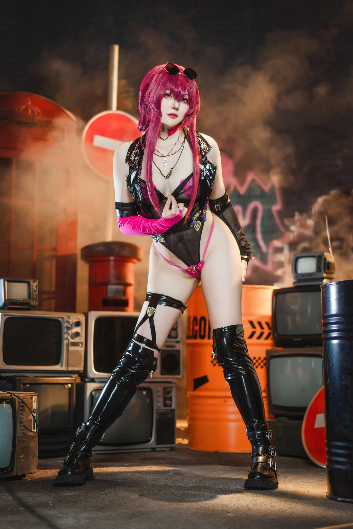 Coser@Natsuko夏夏子 - 崩坏·星穹铁道 卡芙卡 朋克同人