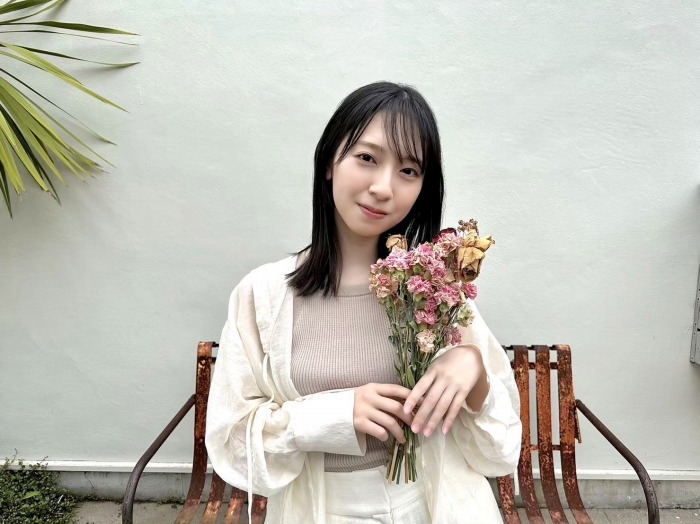 渡辺莉奈 鬼かわなタンクトップグラビア画像他！