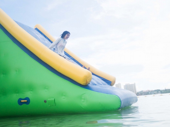 熊澤風花 キュートな水着グラビア画像ほか