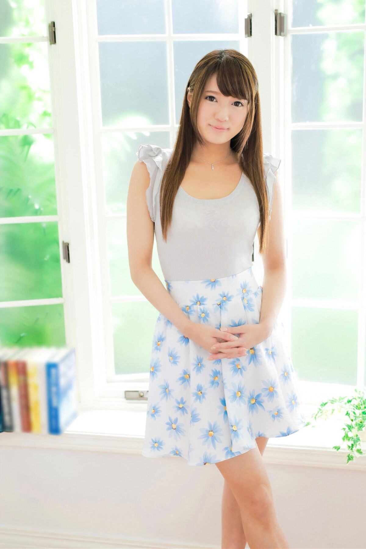 Remu Ryomori 涼森れむ And Nao Wakana 若菜奈央 And 8 Others Part05