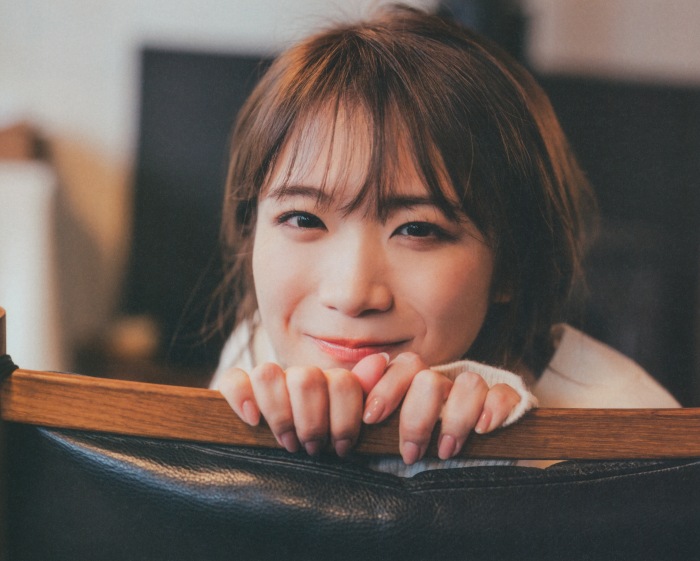 秋元真夏 激かわな水着・ランジェリー画像！