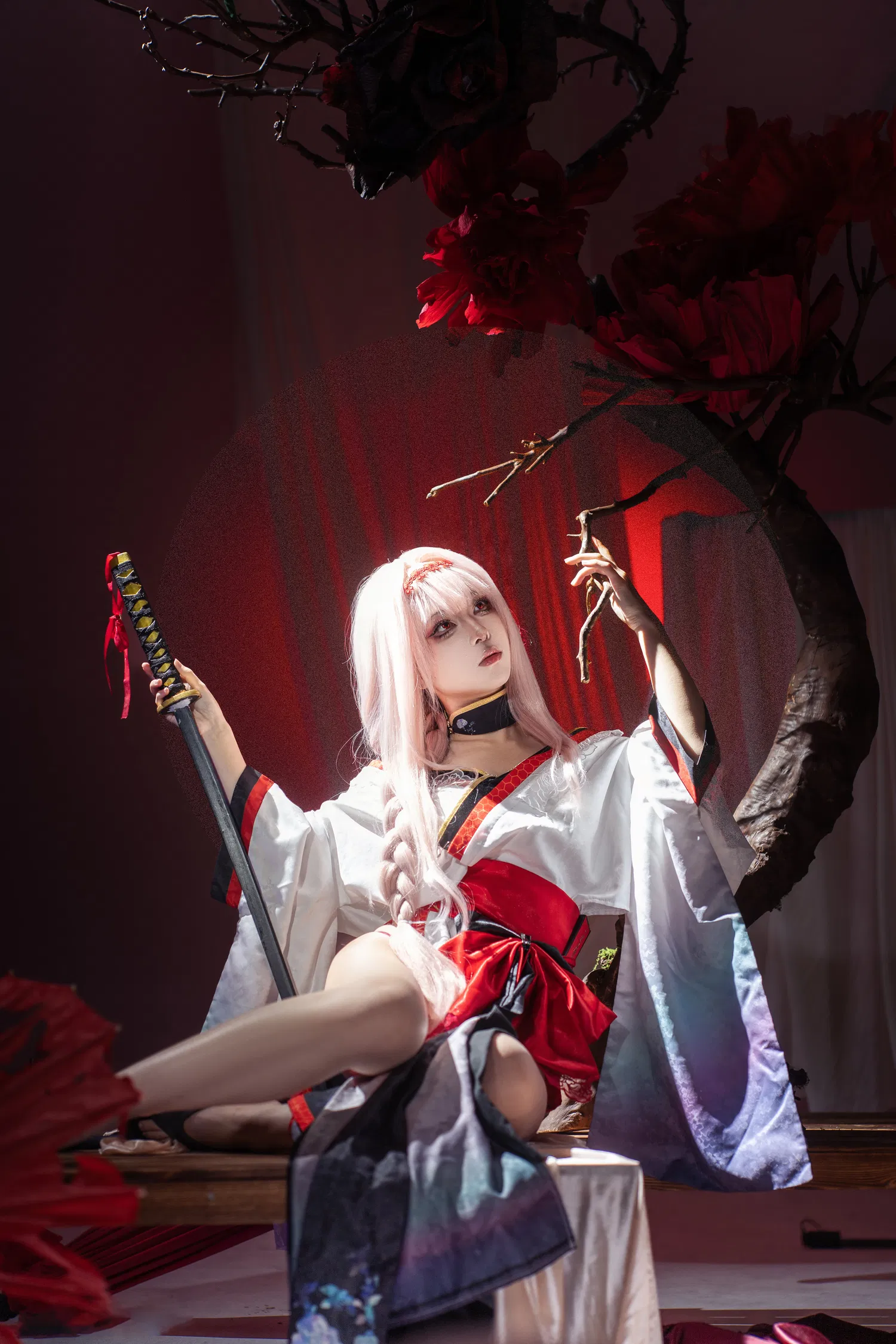 [Cosplay] 矢量鱼 Nikke胜利女神 暗莲