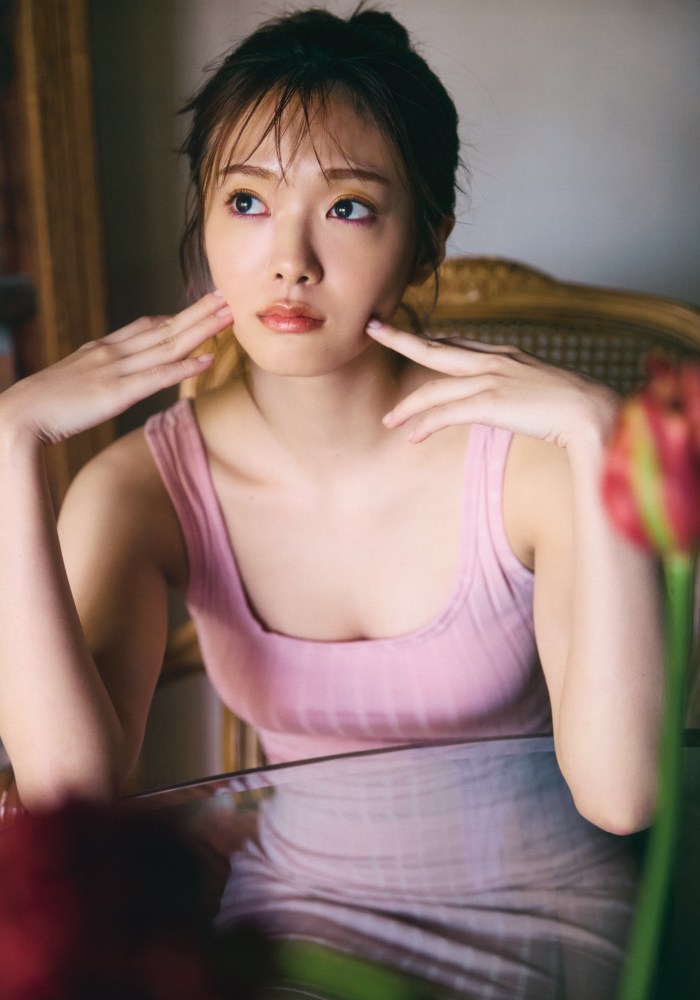 田村保乃 ナチュラルな激かわ水着グラビア画像！