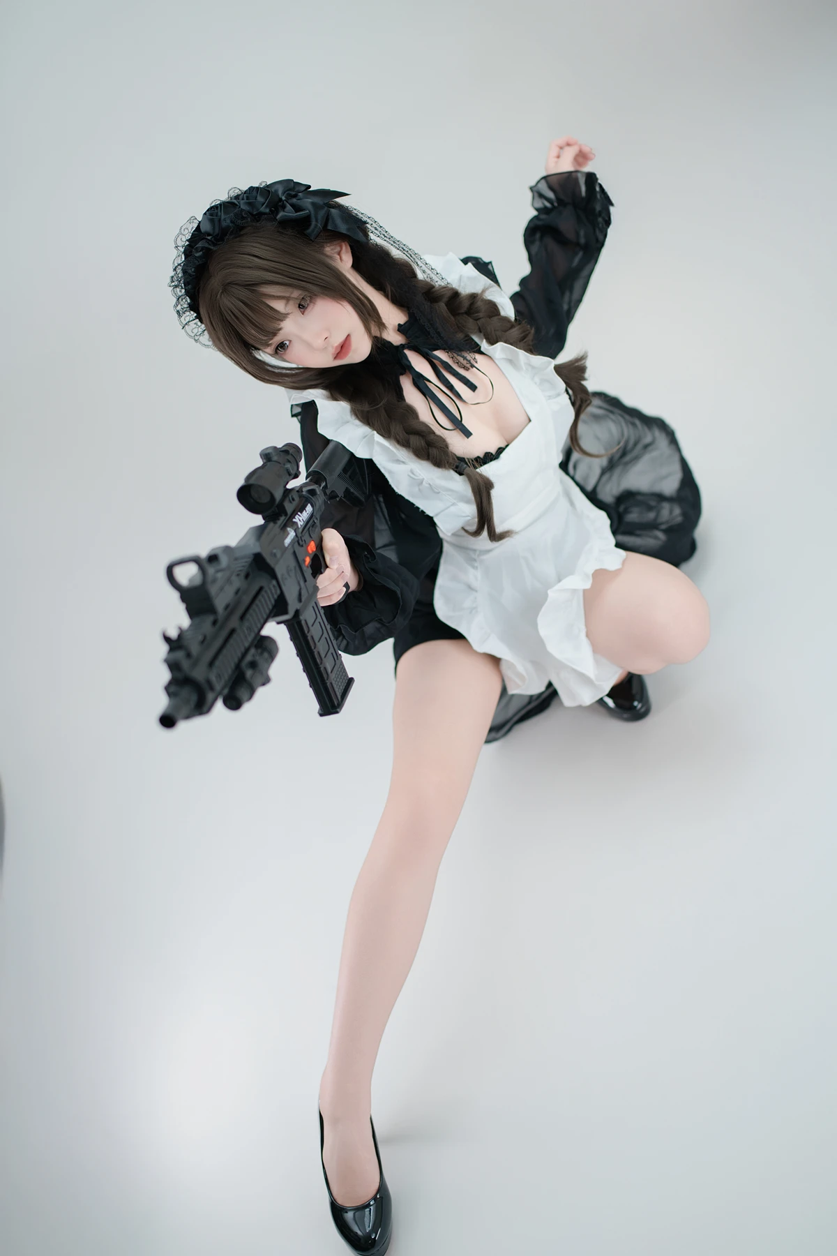 Cosplay Bangni邦尼 – 枪械女仆