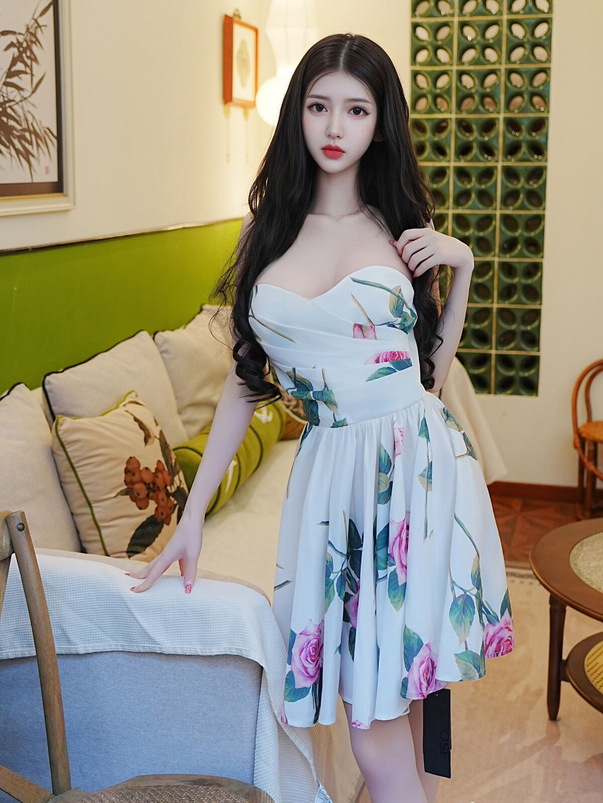 XR Uncensored Bai Xiao Die 白小蝶 - 肉丝连衣花裙