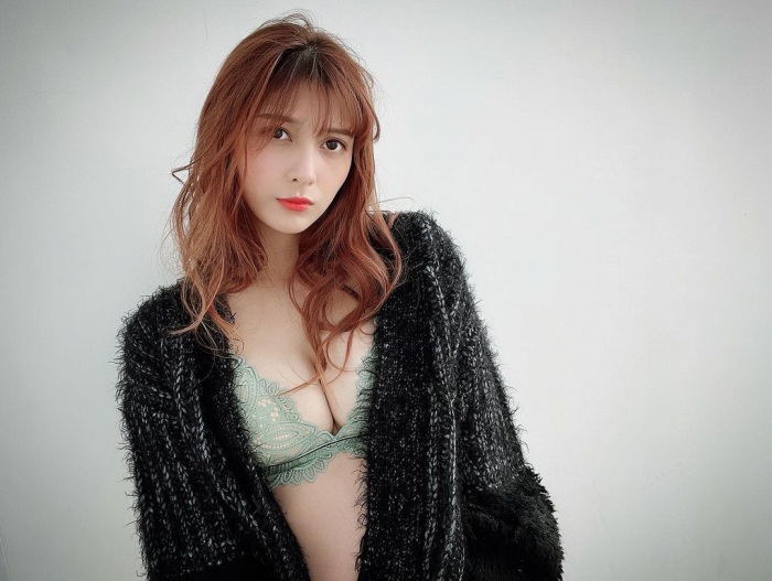 アンジェラ芽衣 素敵すぎ水着グラビア画像！