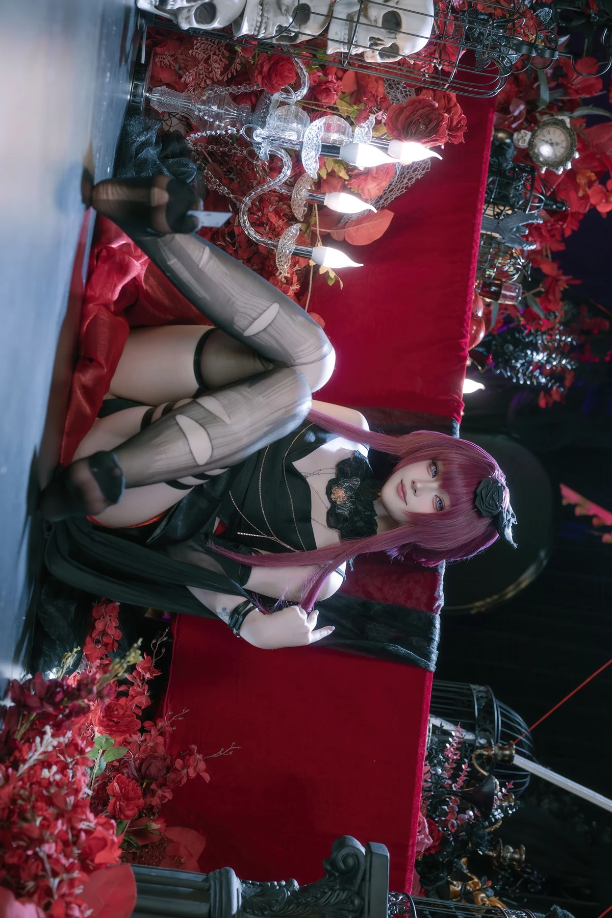 Cosplay 屿鱼 – 崩坏 星穹铁道 卡芙卡 缚月之夜