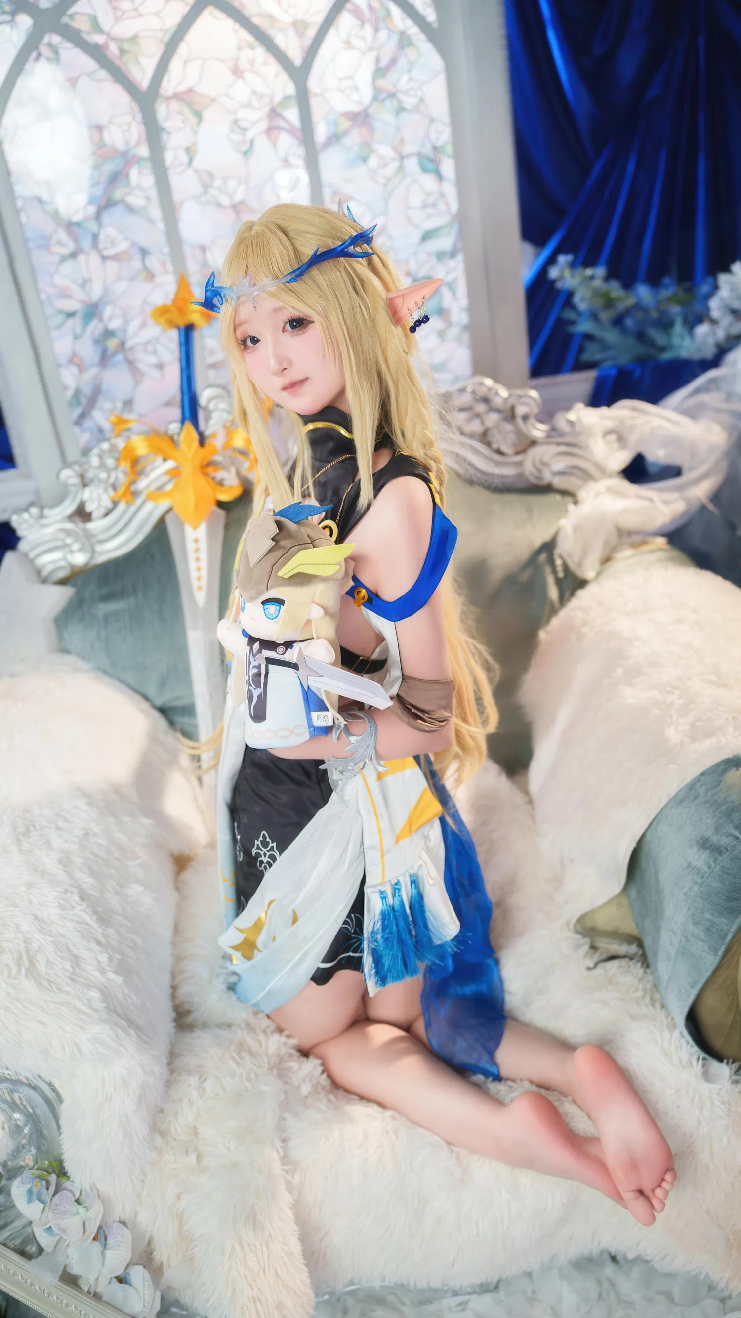 [Cosplay] Seele麦麦 - 鸣潮 菲比&卡提希娅·蓝色花海物语