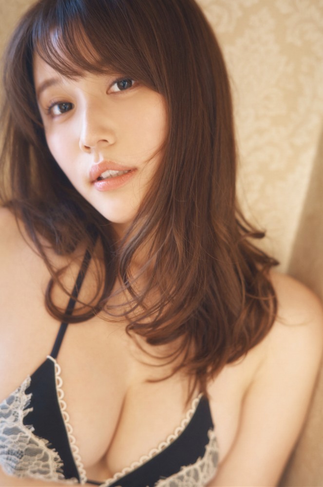 小日向ゆか 萌えるEカップの水着グラビア画像！