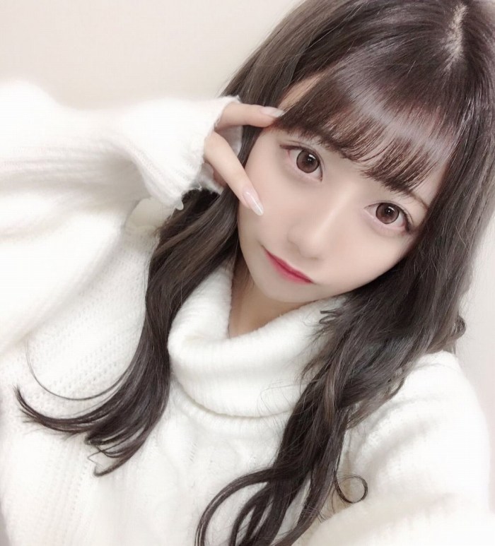 鈴木優香 ちょっと脱ぎすぎ水着グラビア画像！