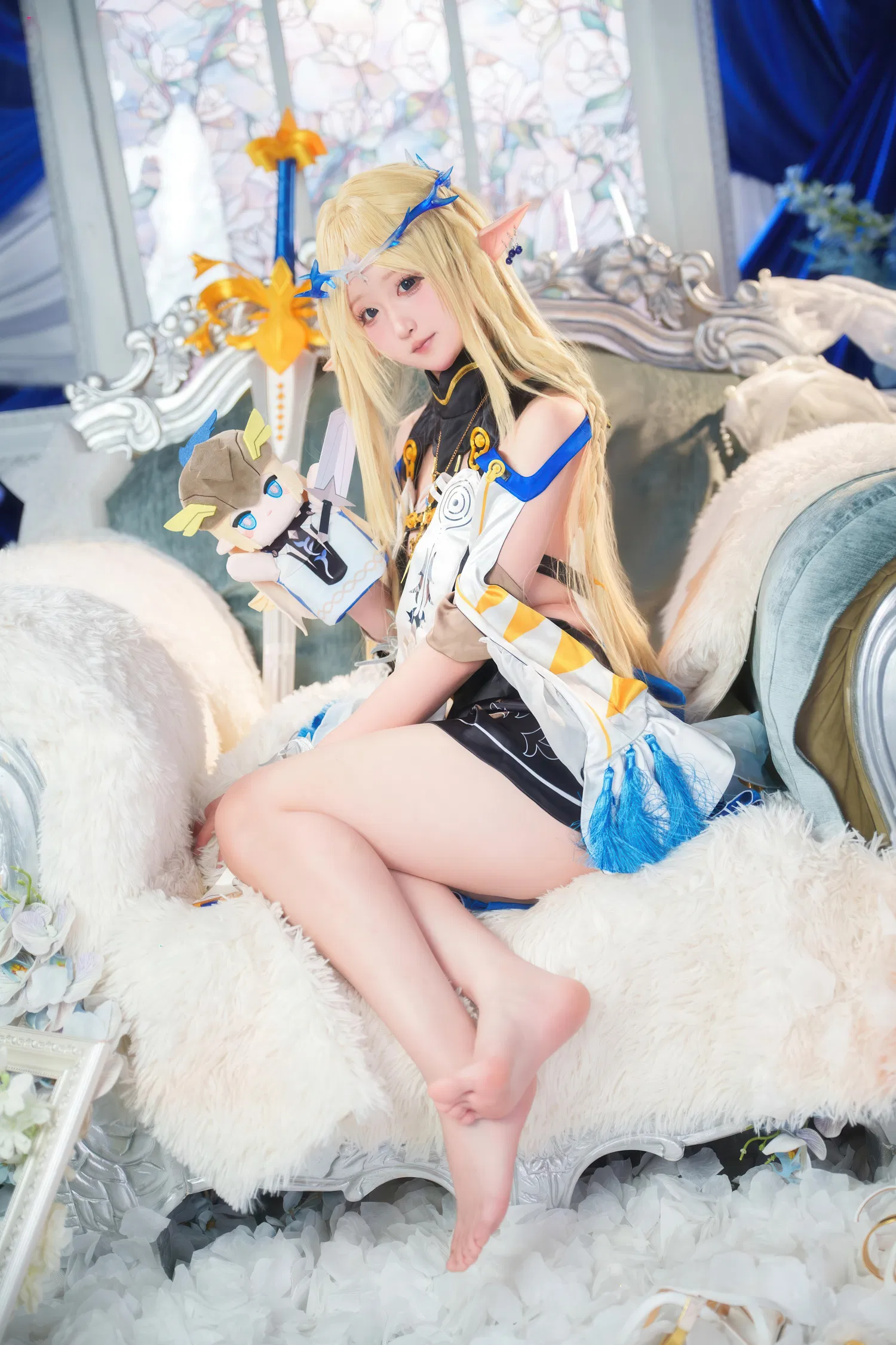 [Cosplay] Seele麦麦 - 鸣潮 菲比&卡提希娅·蓝色花海物语