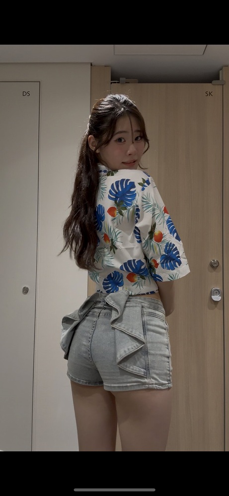 野村るな グラマラスな水着グラビア画像ほか！