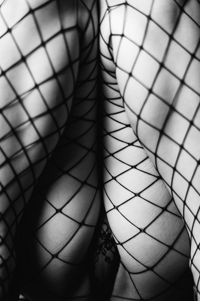 あまつまりな 脱ぎすぎ水着＆下着グラビア画像！