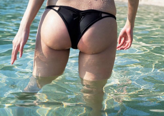 青山ひかる Iカップヌード＆水着グラビア画像！