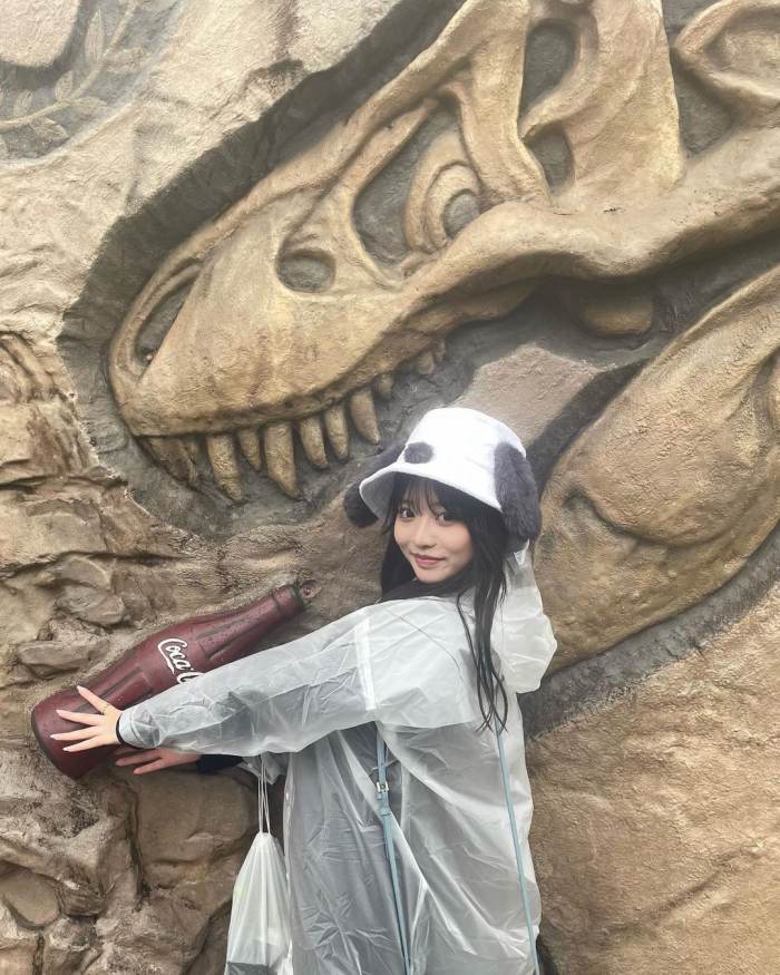 高鶴桃羽 激かわボインな水着グラビア画像！