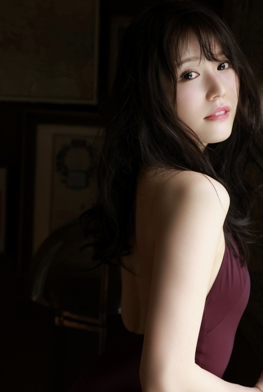 小日向ゆか 萌えるEカップの水着グラビア画像！