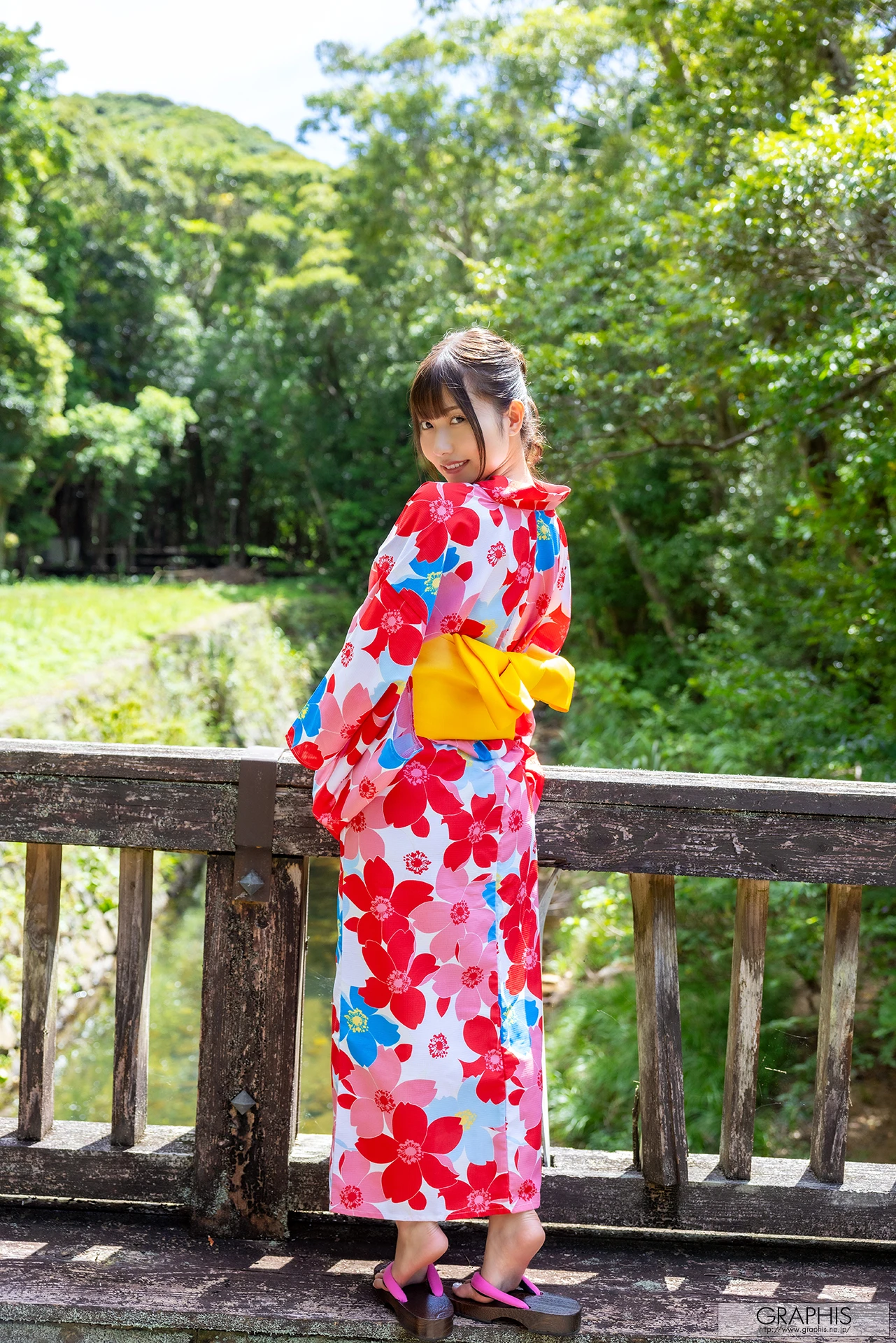 Miyu Aizawa 逢沢みゆ, Graphis New Year’s Holiday Special 2026 Vol.06