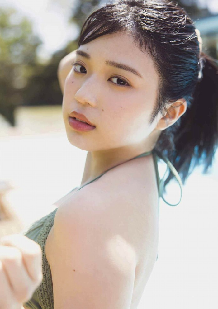 矢野ななか くびれボインの水着グラビア画像！