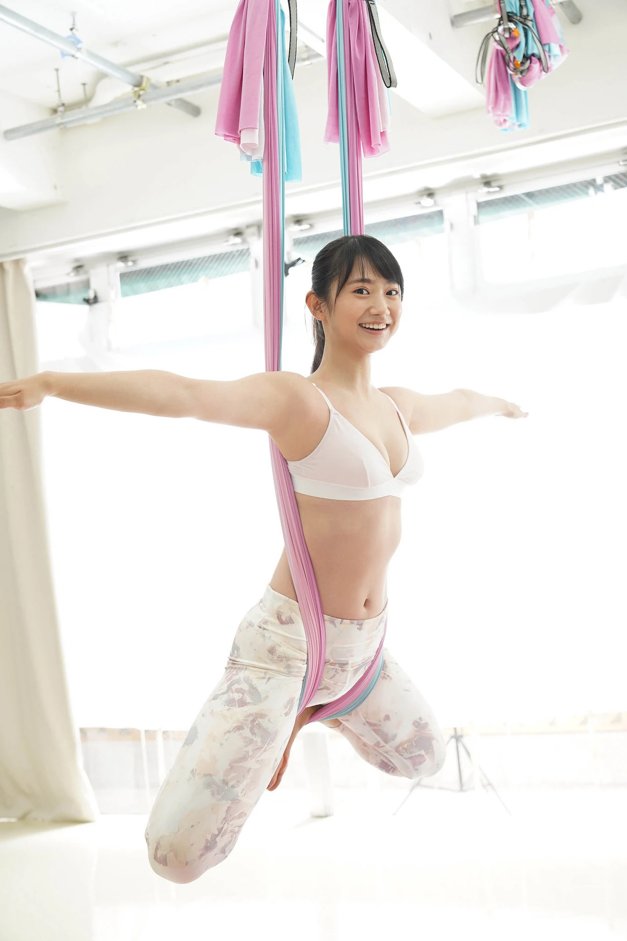 Nanako Aizawa 相沢菜々子, ヤンマガデジタル写真集 「グラビアちゃんはバズりたい」 Set.02