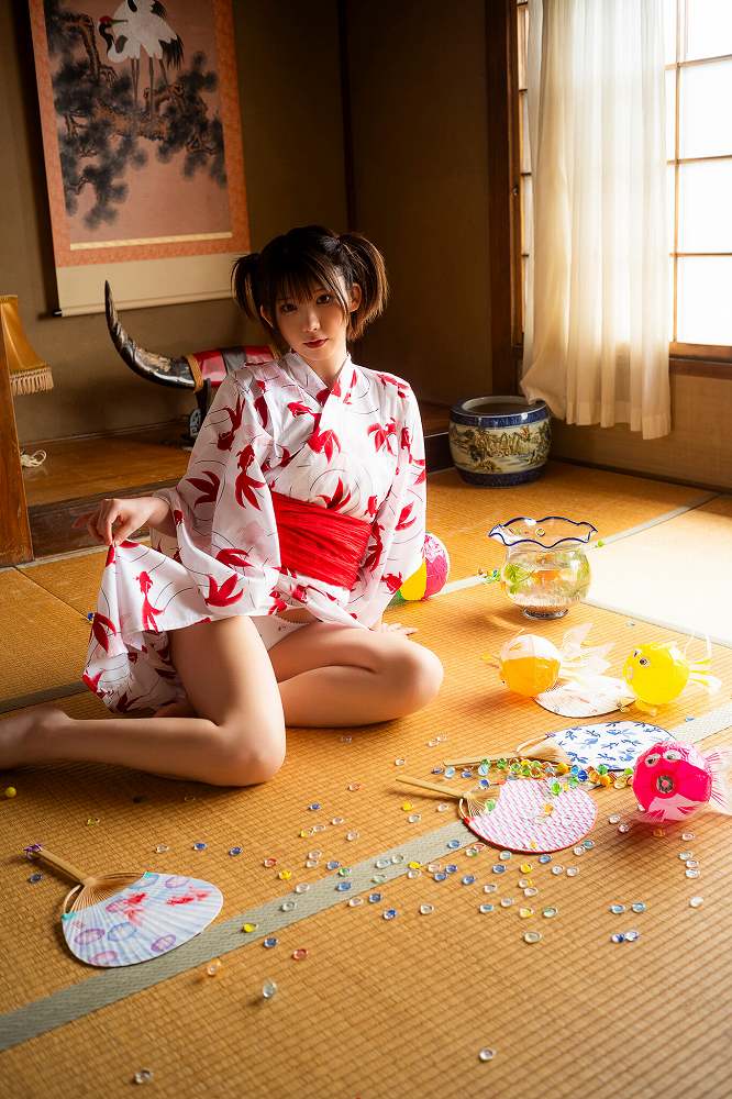 えなこ めっちゃかわいい水着グラビア画像！