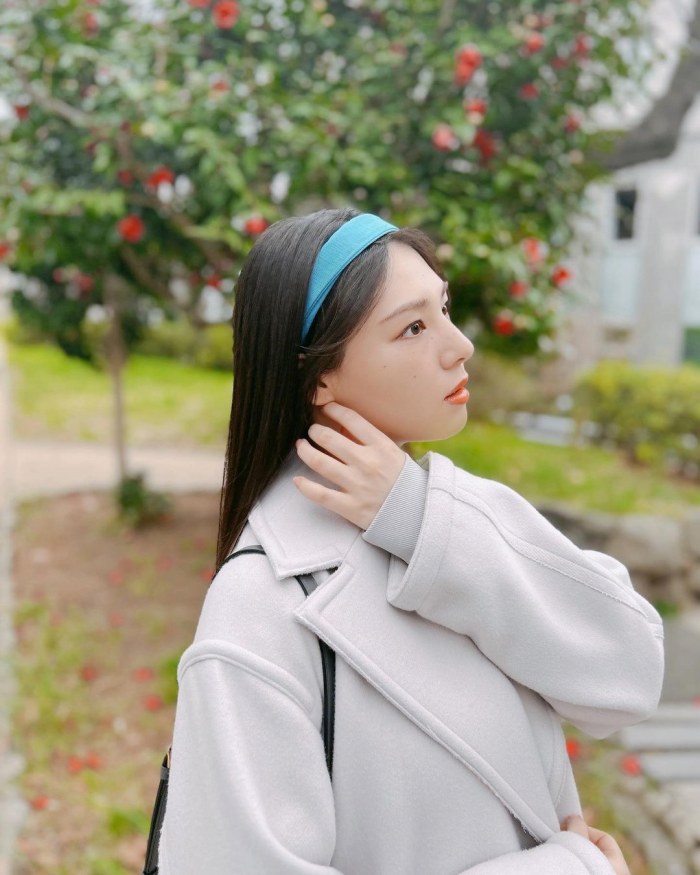 相楽伊織 けっこうボインな水着グラビア画像！