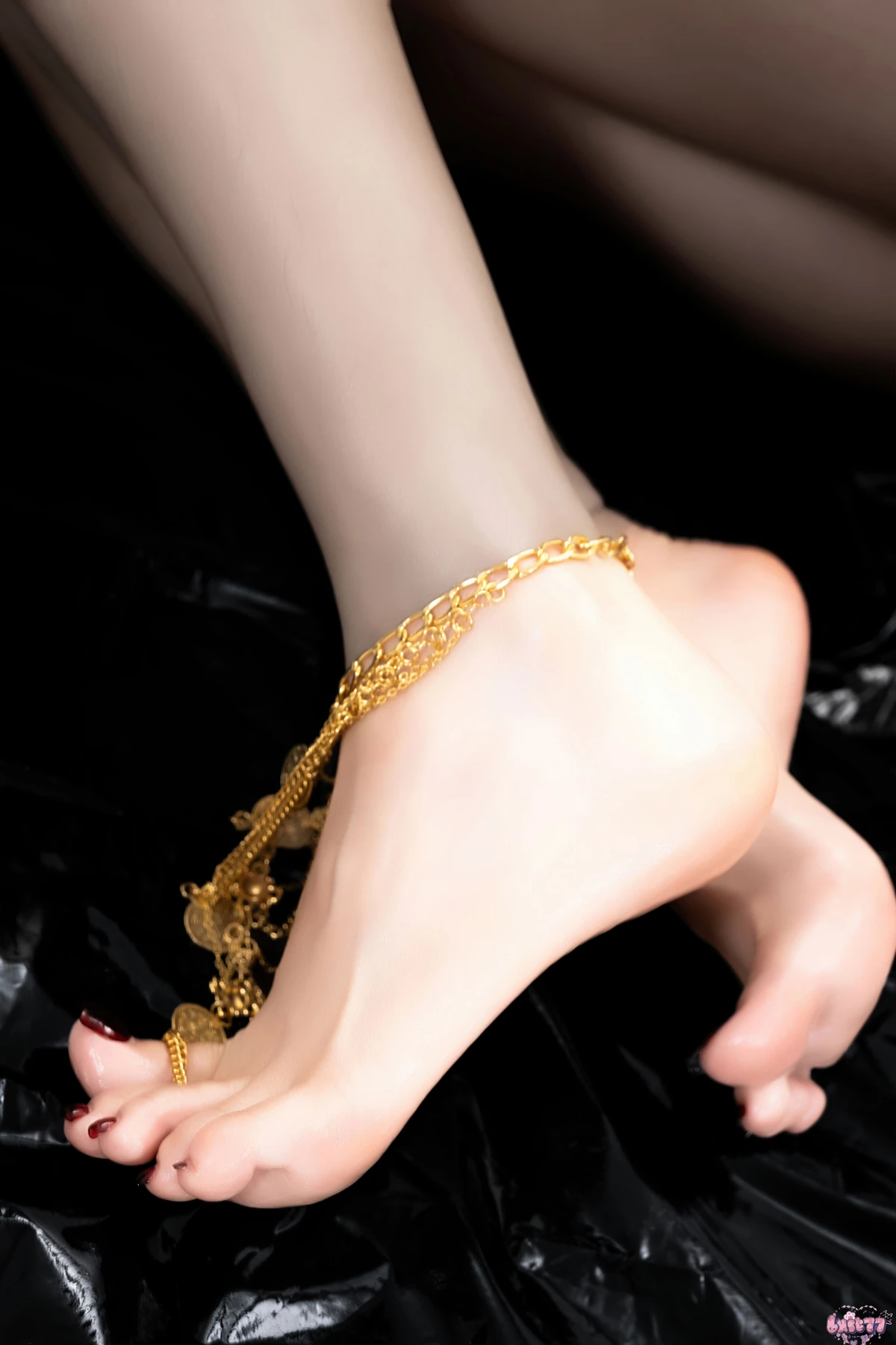 Cosplay 柒柒要乖哦 – 黑·阿努比斯 Set.02