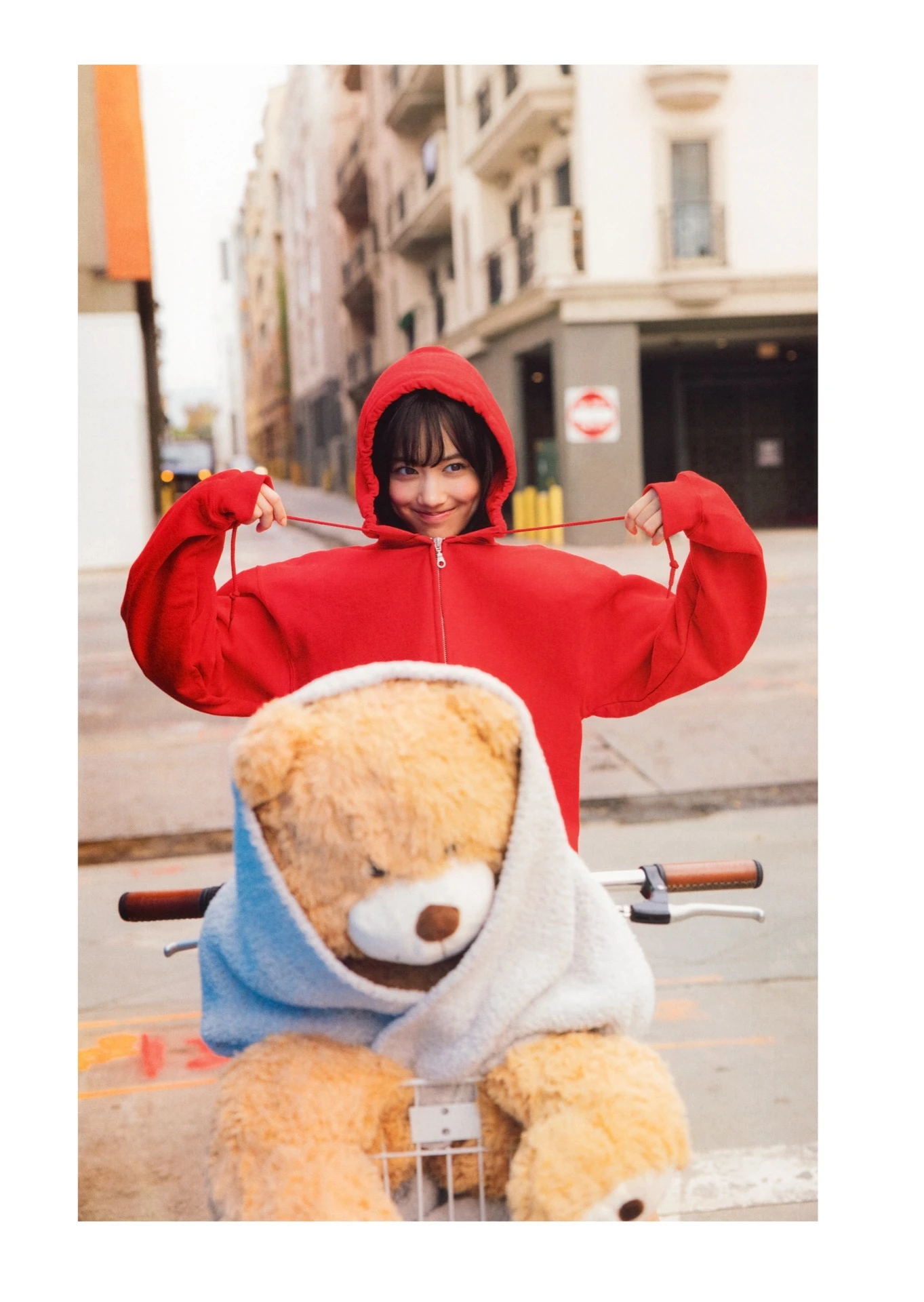 Mizuki Yamashita 山下美月, 2nd写真集 「ヒロイン」 Set.03