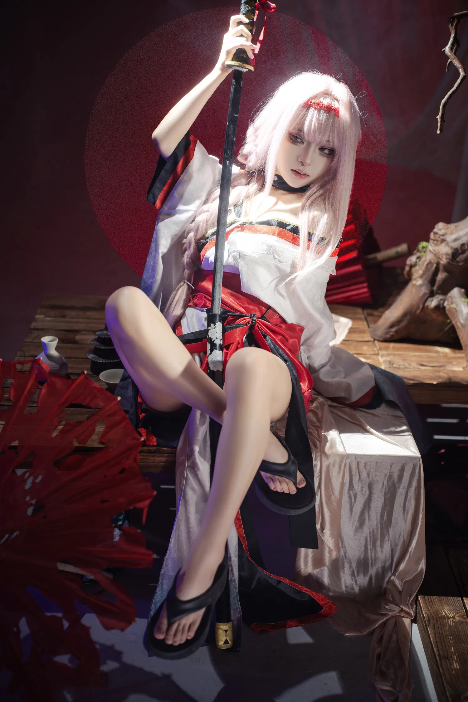 [Cosplay] 矢量鱼 Nikke胜利女神 暗莲