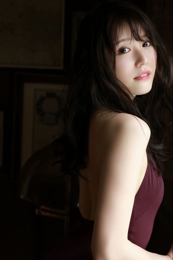 小日向ゆか 萌えるEカップの水着グラビア画像！