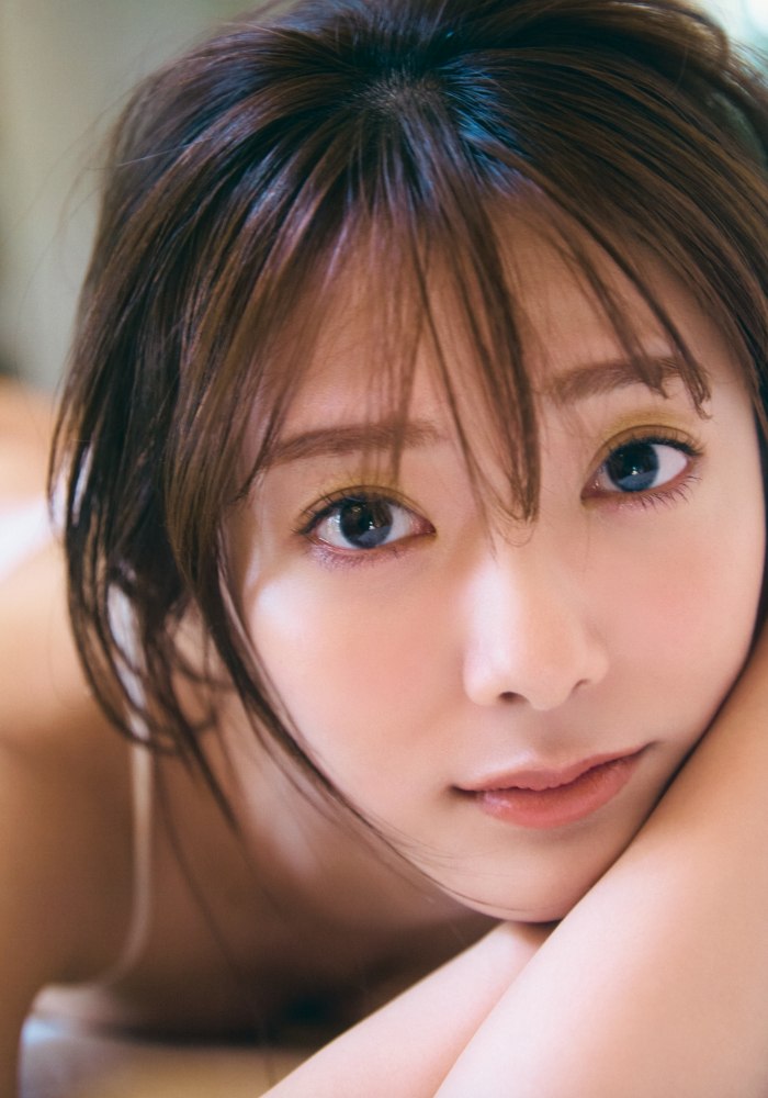 田村保乃 ナチュラルな激かわ水着グラビア画像！