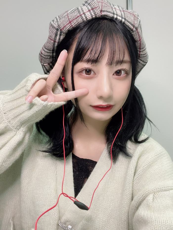 鈴木優香 ちょっと脱ぎすぎ水着グラビア画像！