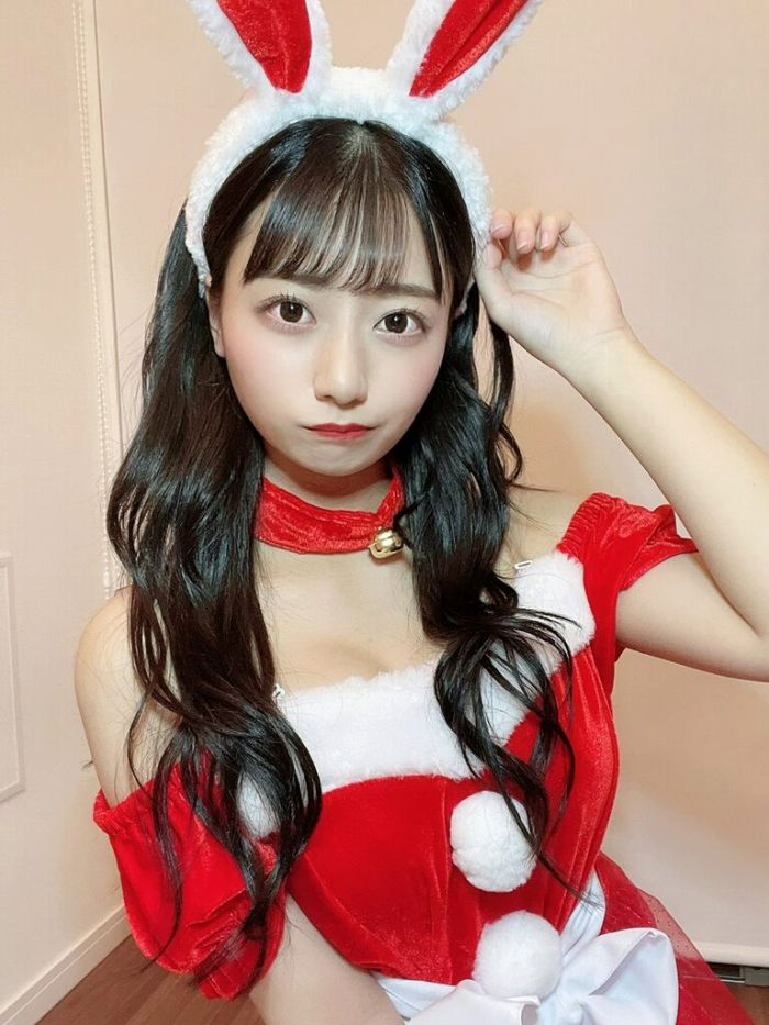 鈴木優香 ちょっと脱ぎすぎ水着グラビア画像！