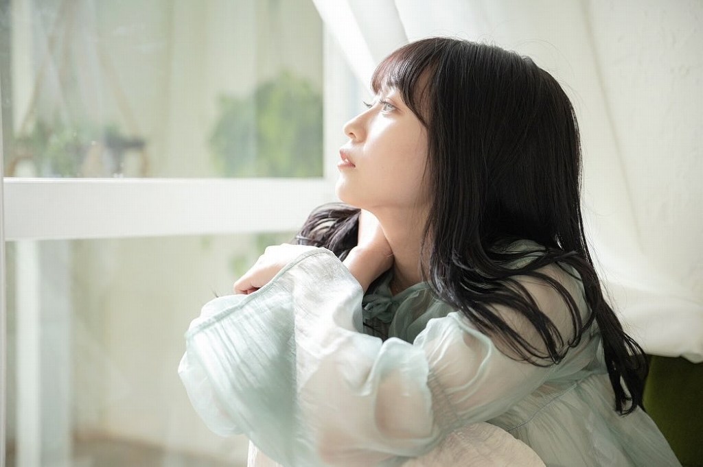 溝端葵 激かわボインな水着グラビア画像ほか！