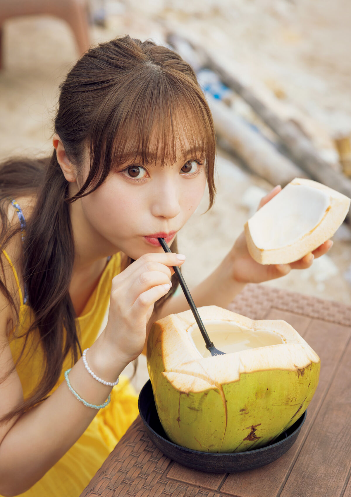 Saaya Kawagoe 川越紗彩 - 2025.10.24 川越紗彩１st写真集 なんとかなるなる 電子特典付き Part02