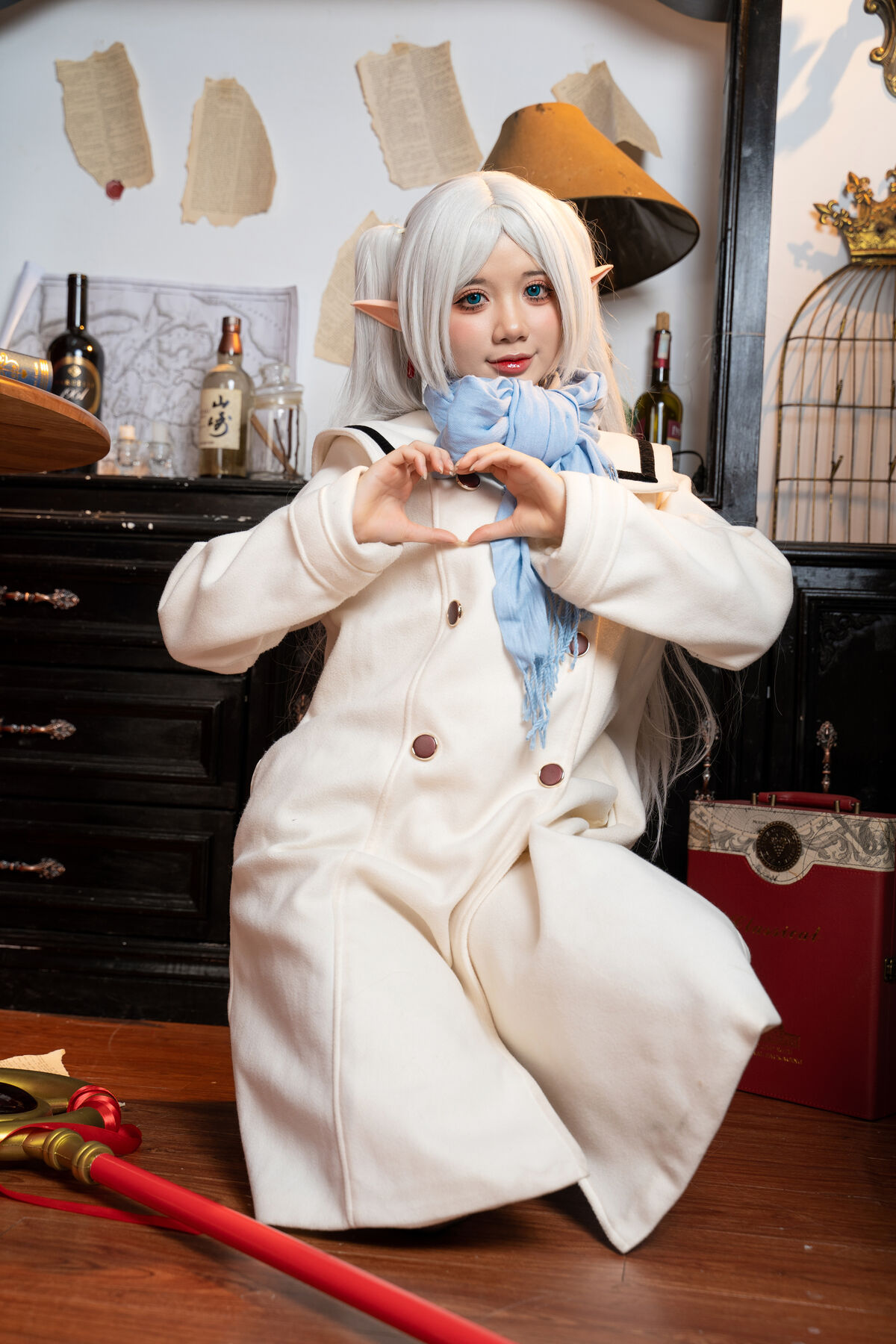 Coser@PoppaChan - Frieren Winter 芙莉莲·黑丝短靴冬装 S
