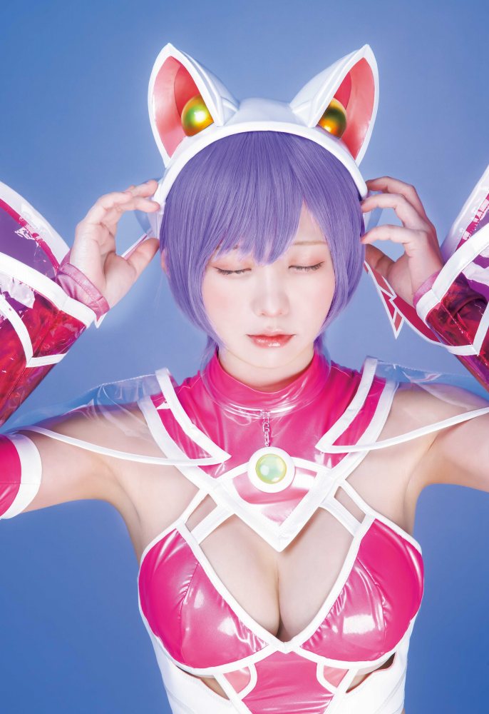 えなこ 過去のグラビア画像