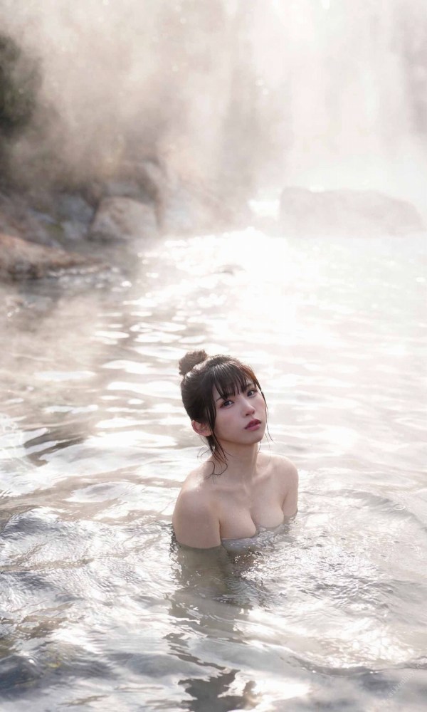 えなこ めっちゃかわいい水着グラビア画像！