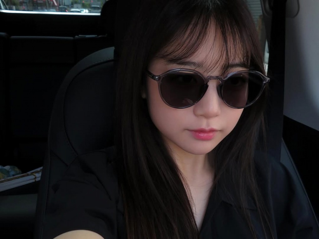 渡辺優奈 激かわボインな水着グラビア画像！