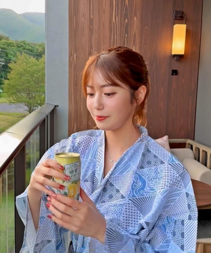 阿部なつき ボンキュッボンの水着グラビア画像！