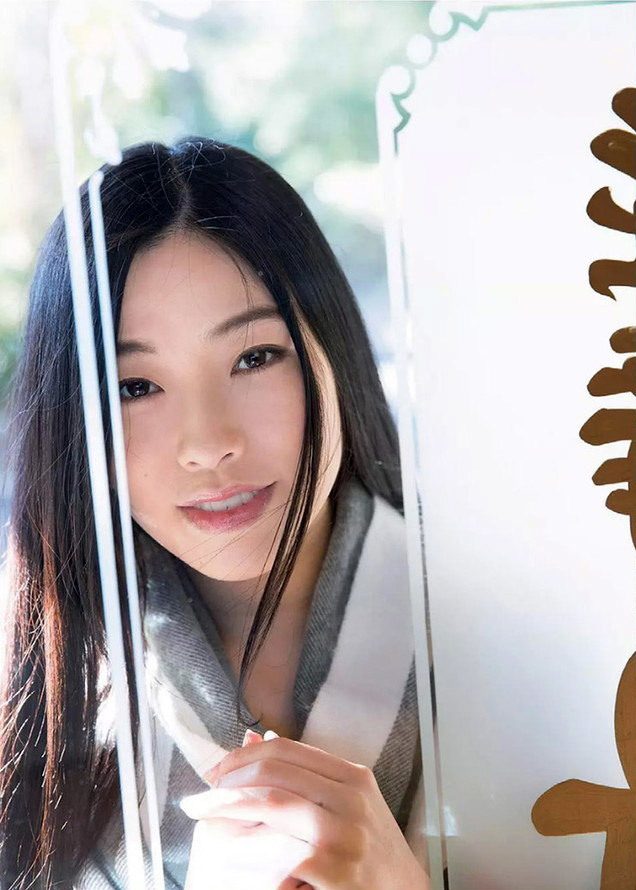 小田飛鳥 Iカップおっぱいの爆乳ヘアヌード画像！