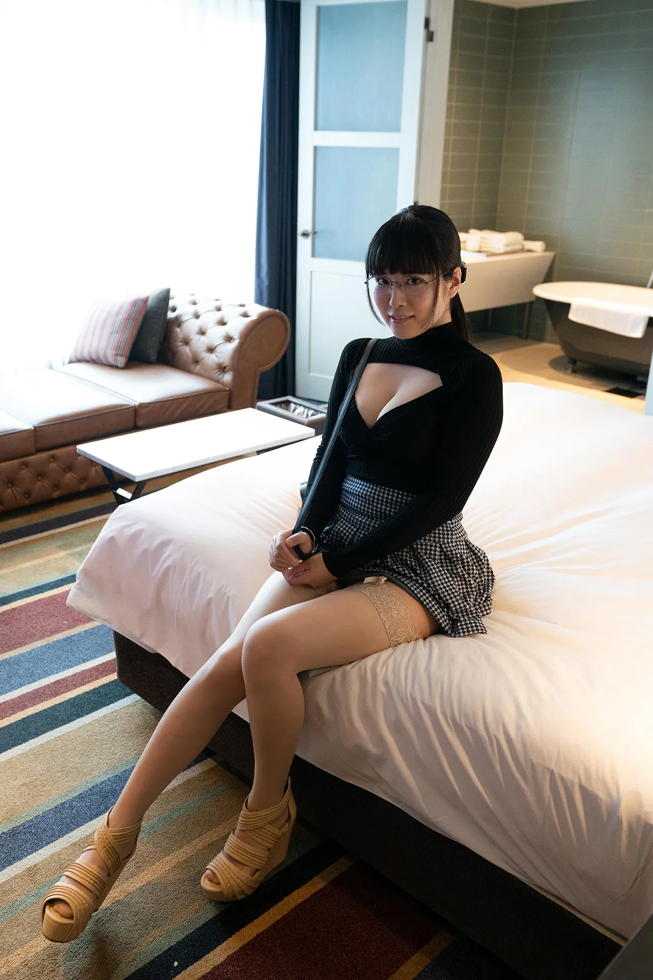 FLASHデジタル写真集 東雲うみ 密会