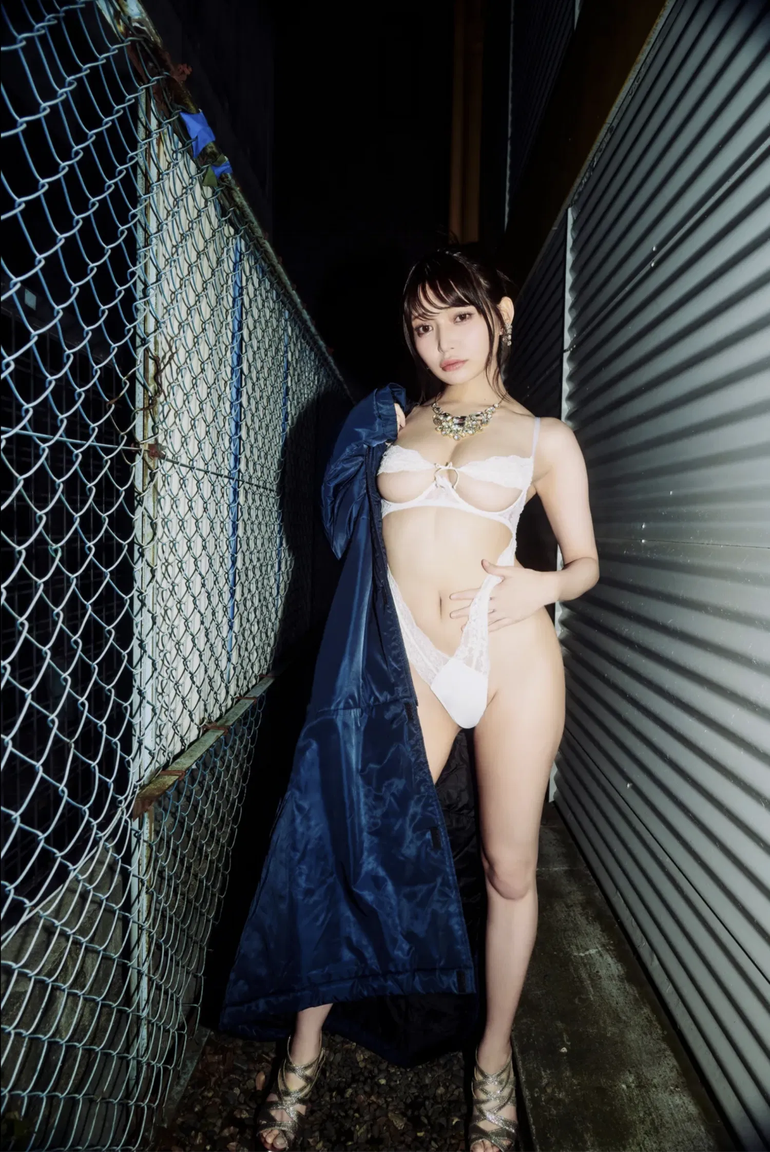 FRIDAY GOLD 似鳥沙也加 A to Z vol.14