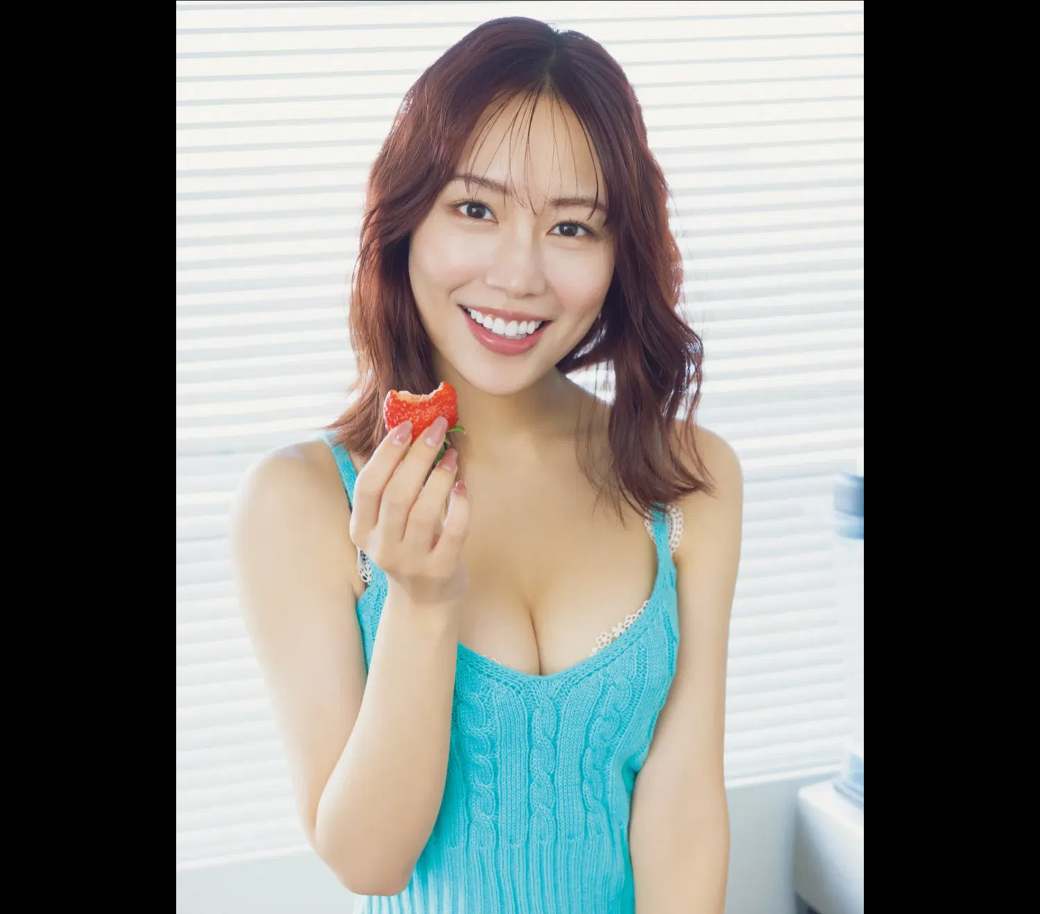 FRIDAY GOLD 美月ちか圧巻美脚にBET！
