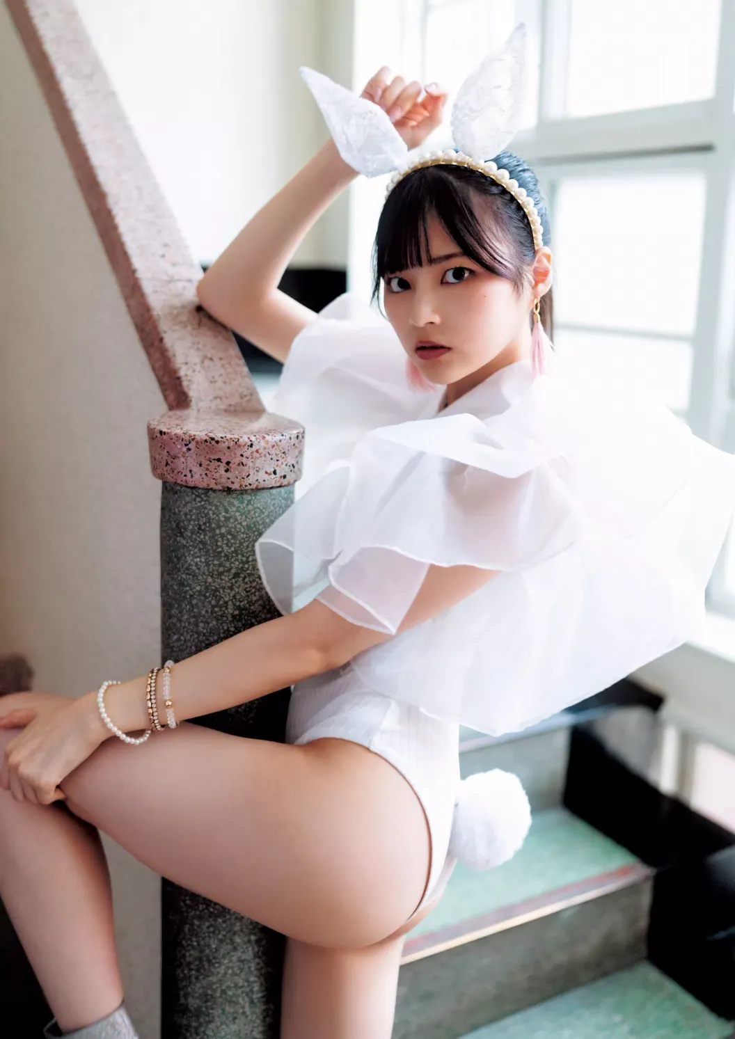 [Photobook] 2023.10.04 宇咲（＃ババババンビ）１ｓｔ写真集『ｕｓａ　ｕｓａ』 YJ PHOTO BOOK