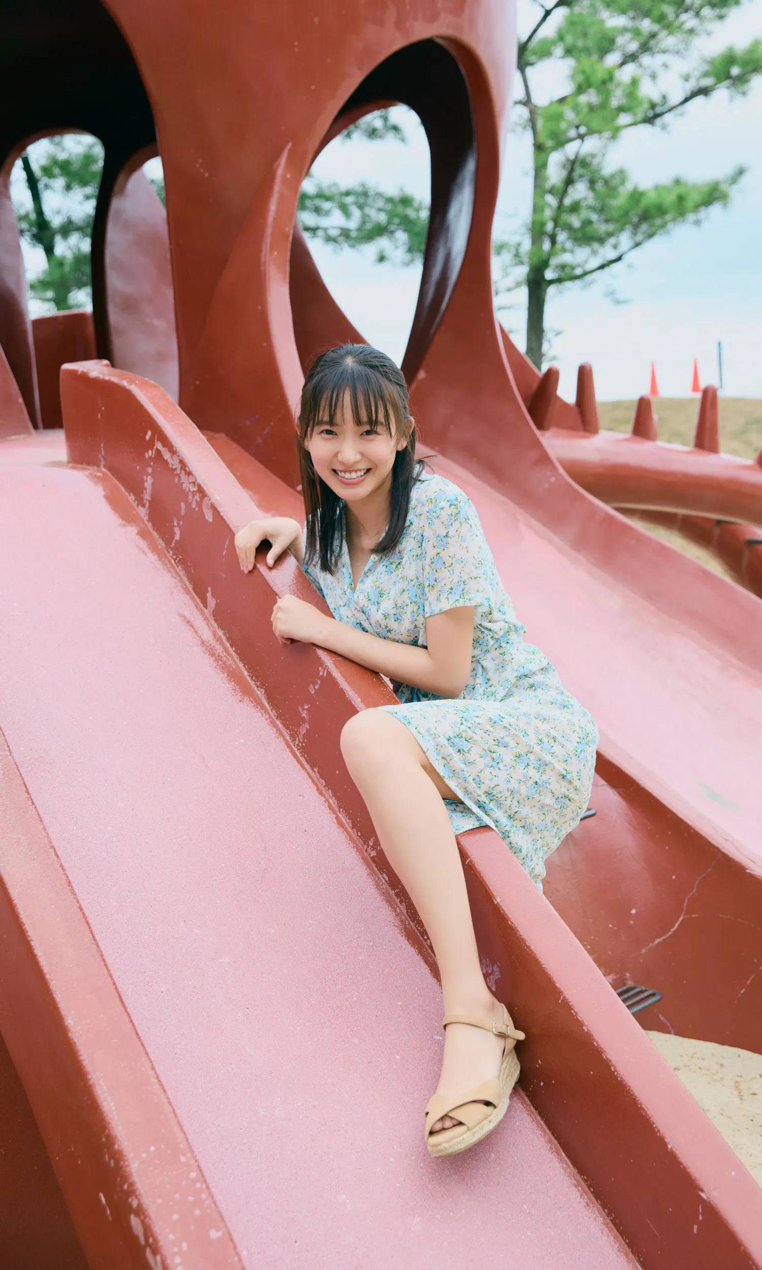 [Photobook] 2024.07.01 【デジタル限定】志田音々写真集「幼い色気」 (週プレ PHOTO BOOK)