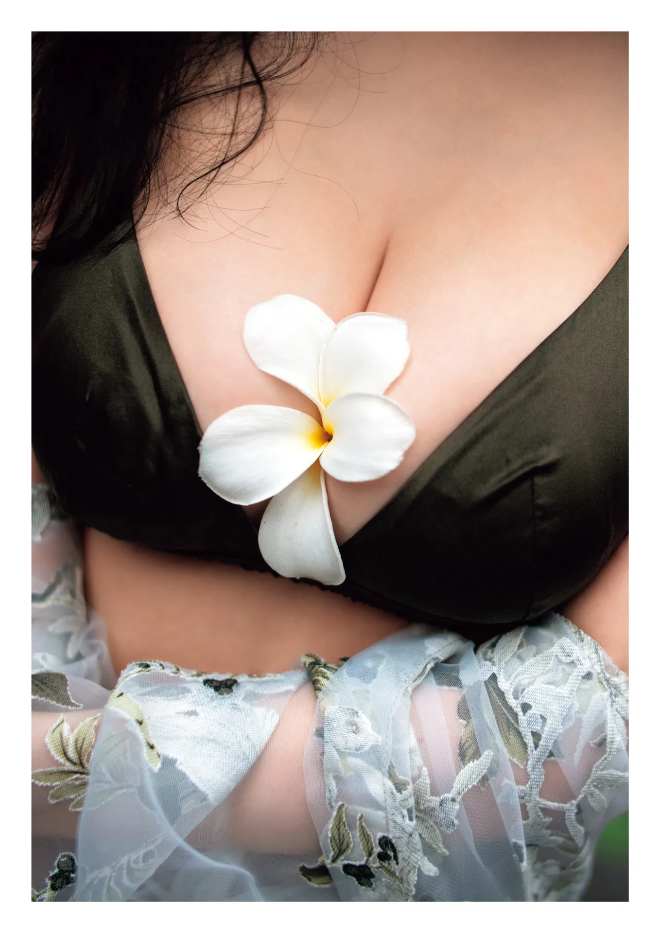 [Photobook] 2025.02.28 【電子版限定45ページ増】都丸紗也華 4th写真集 10。