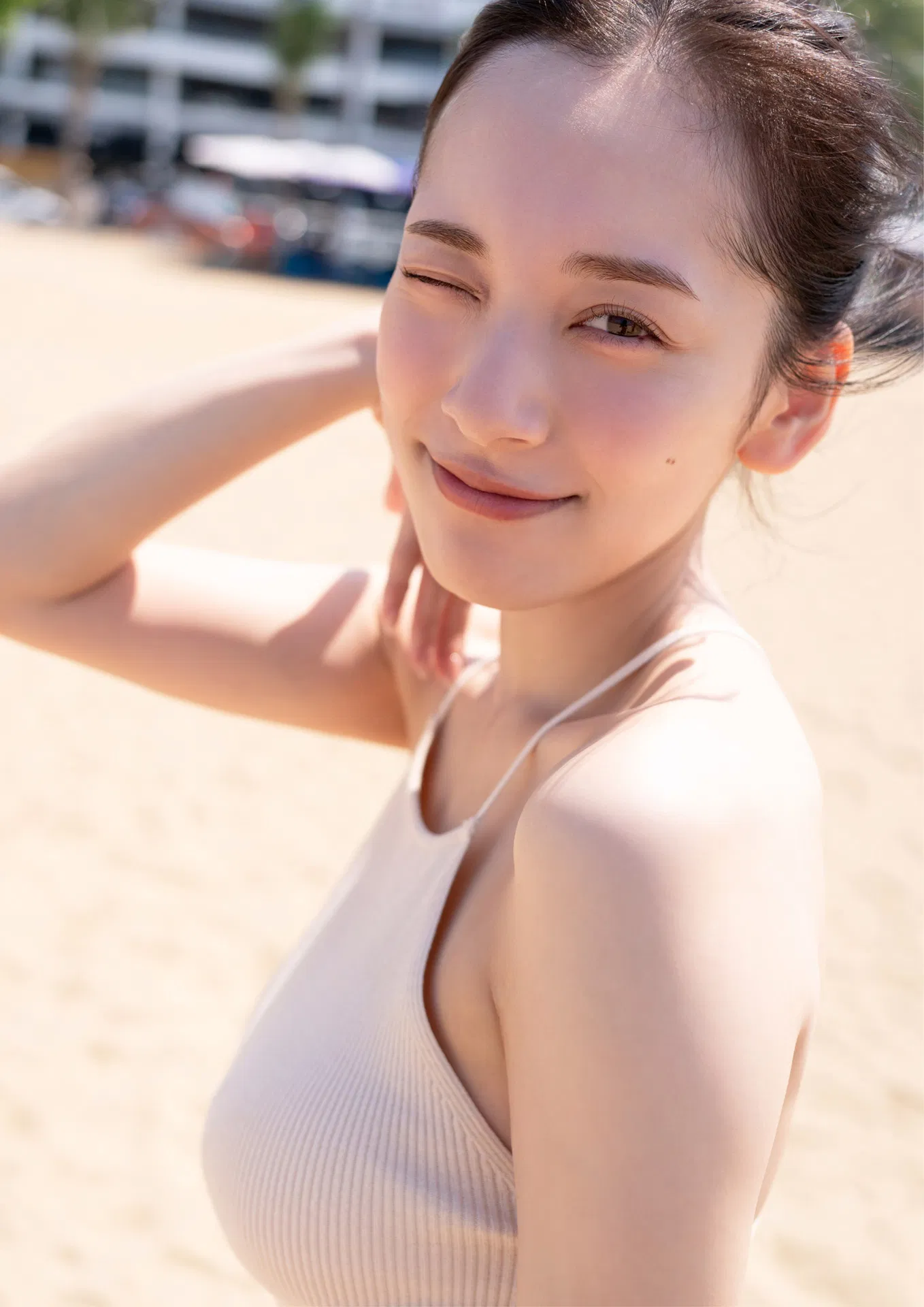 [Photobook] 2025.02.28 【電子版限定45ページ増】都丸紗也華 4th写真集 10。
