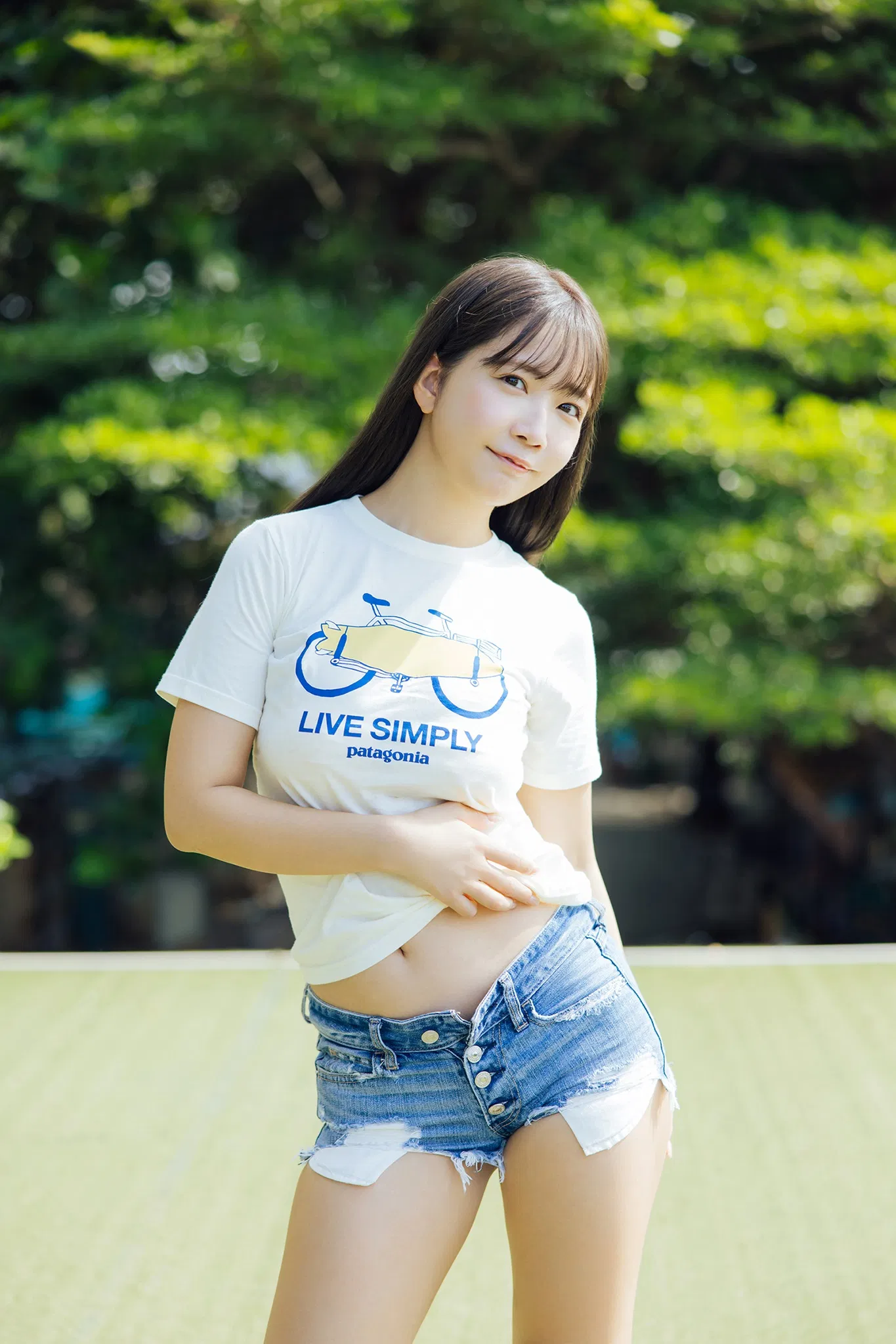 [Photobook] 2025.05.01 天羽希純「抱いてみる？」【ヤングチャンピオンデジグラ】