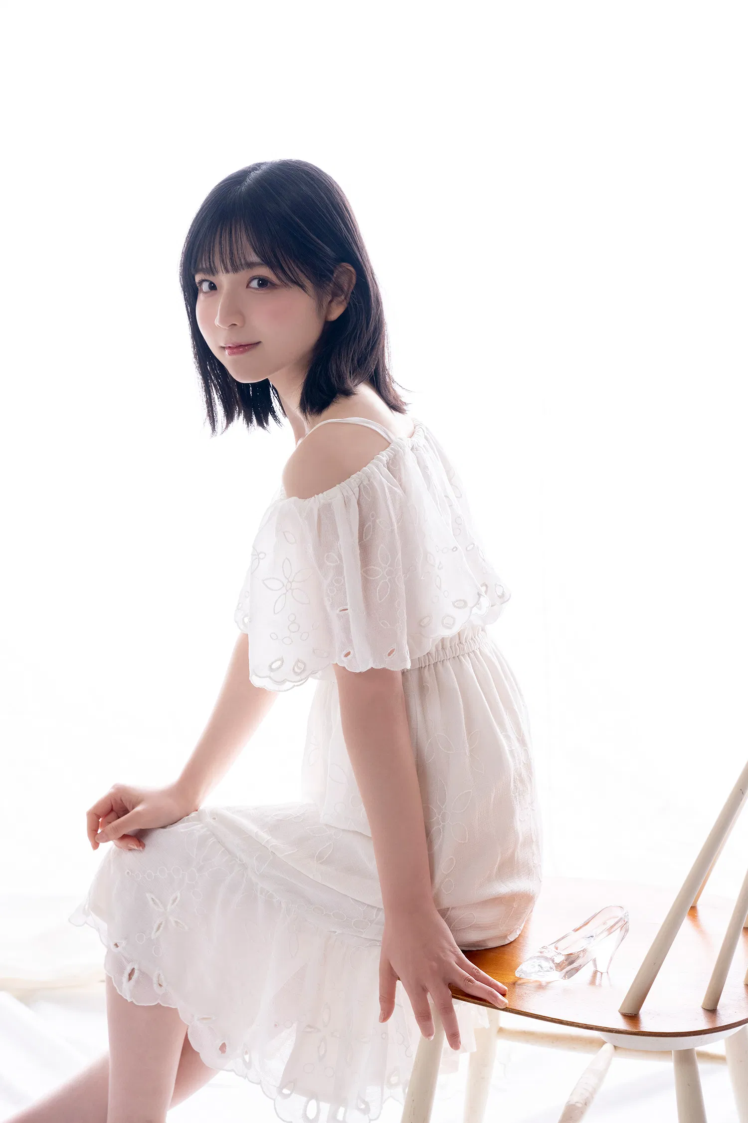 [Photobook] 【カバーガラスガール】曽川咲葵（STU48）タイトルは「 」